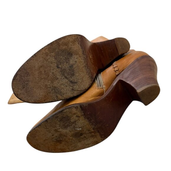 Women’s Vintage 1st edition classics Boots tan leather 1970s size 6b - Picture 2 of 7